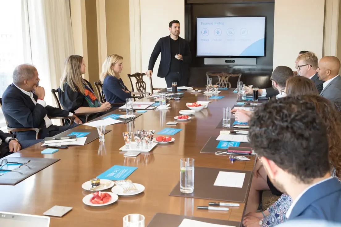 Breakout workshop roundtable • Midtown, NYC • corporate meeting photographer NYC