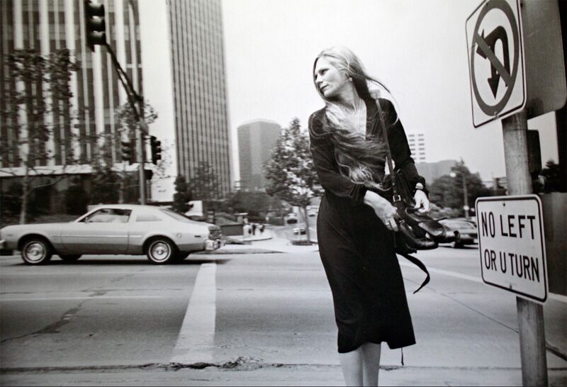 Garry Winogrand - A Street Photographer's Street Photographer.